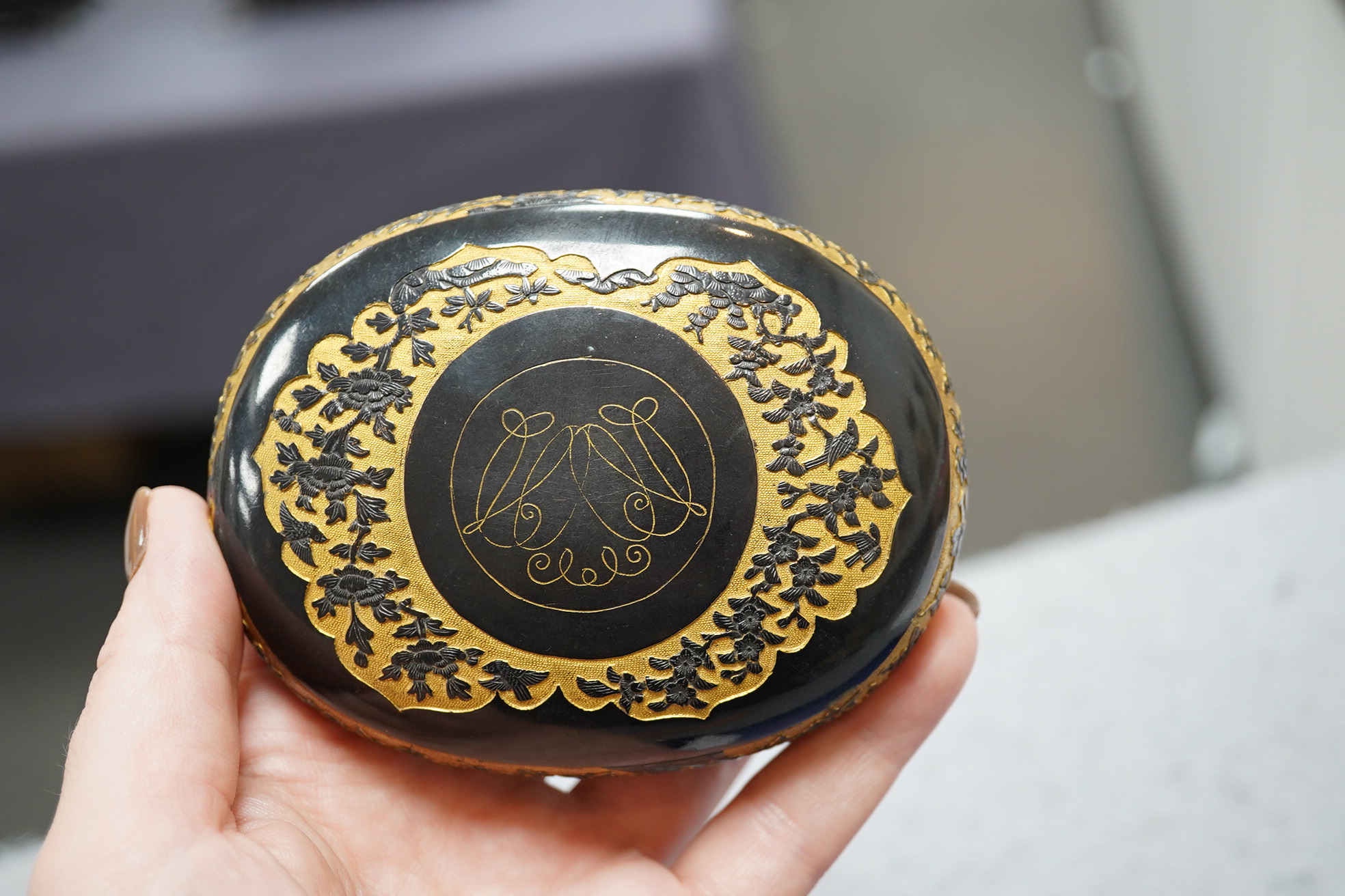 A Japanese export gilt bronze Sawasa oval tobacco box, 18th century